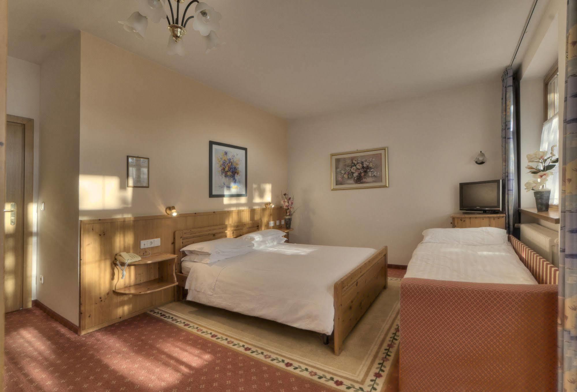 Hotel Waldheim Belvedere Bressanone Esterno foto